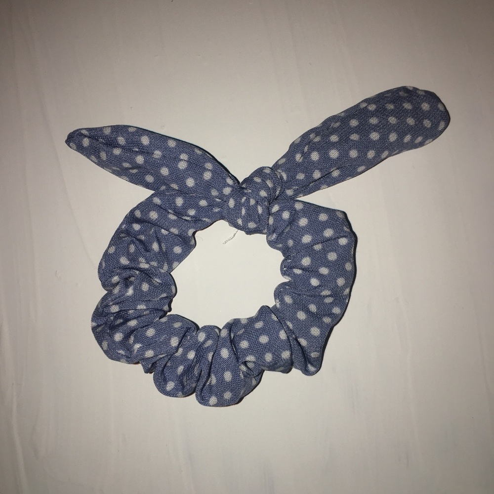 🌺$3 Add On🌺 Blue Polka Dot Bow Scrunchie